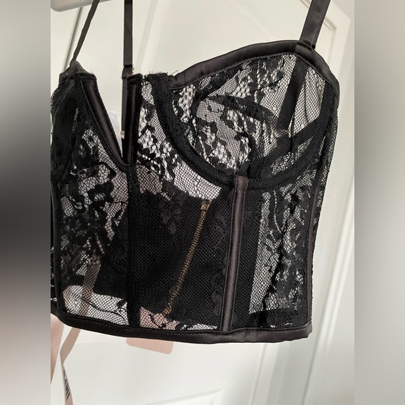 HOUSE OF CB- Bustier - Picture 11 of 14